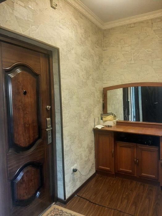 Срочно Продаётся Юнусобод 19-кв 2/5/5