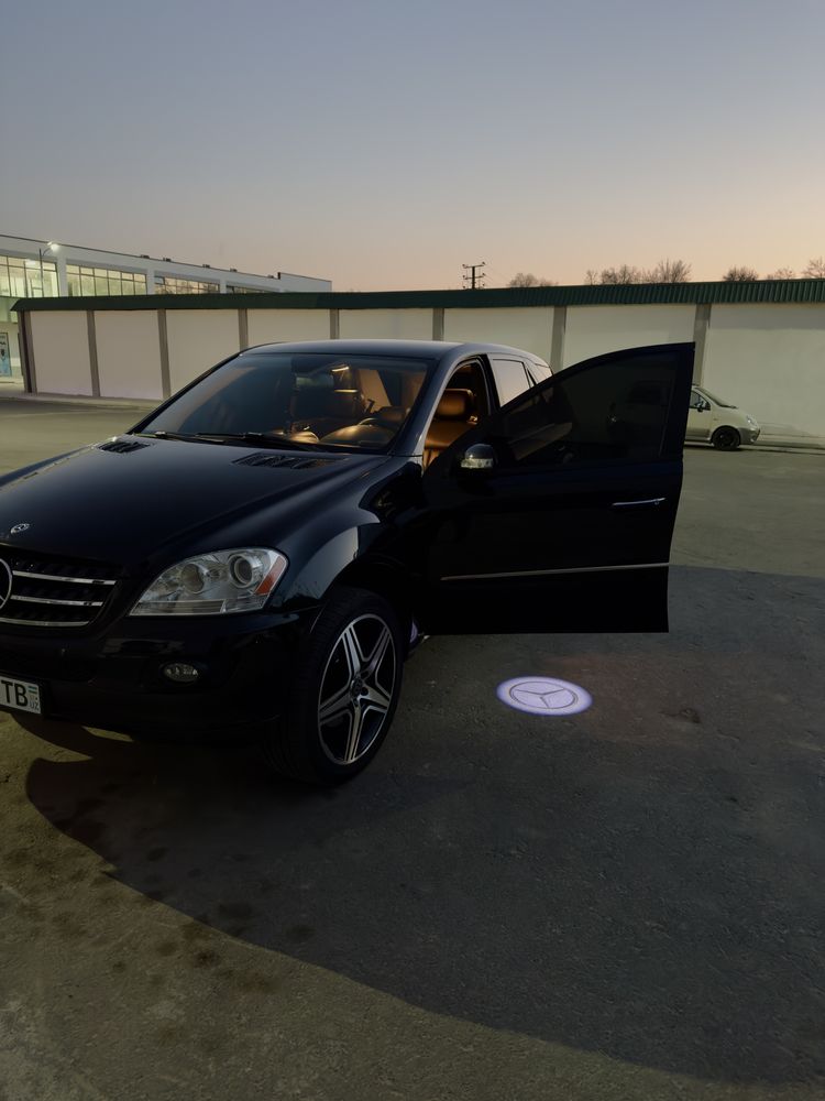 Mercedes Benz ML350 4 matic