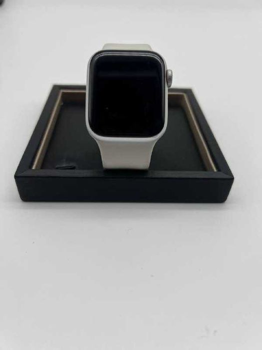 Apple Watch SE GPS Aluminum 40mm (1st gen)