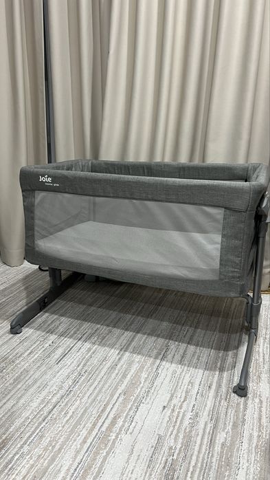 Манеж-кровать Joie Roomie Glide