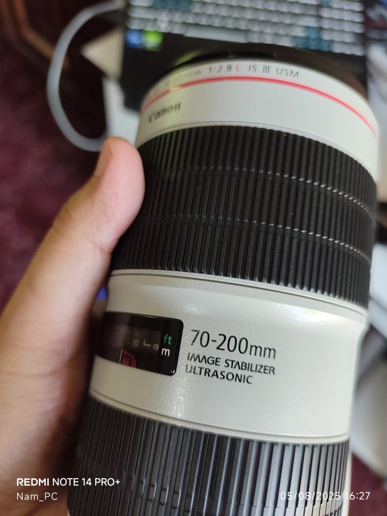 Obektiv Canon EF 70-200 F2.8 3-pokoleniya