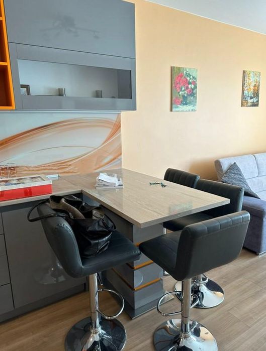 Дава се под наем Двустаен апартамент в София, Банишора - 56 кв.м за 549 € - Снимка #2