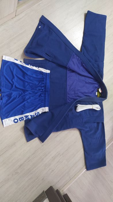 Продам кимоно (новое) для самбо