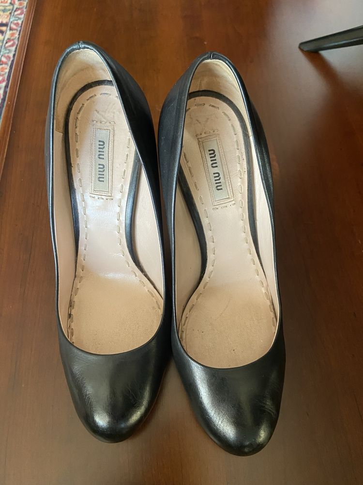 Продам туфли женские Miu Miu38 р