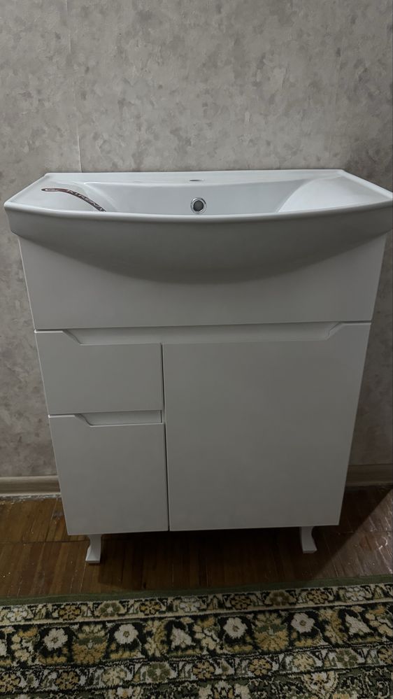 Абсолютно новая раковина