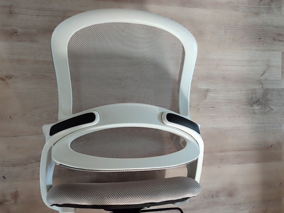 Scaun birou asamblat NOU