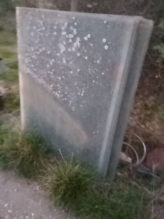 Vând geamuri dim 90x120 40x170 40x70