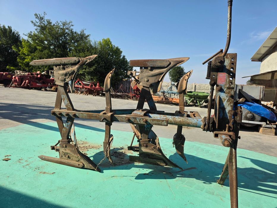 Plug Lemken Rubin 27/55  reversibil cu  2 brazde