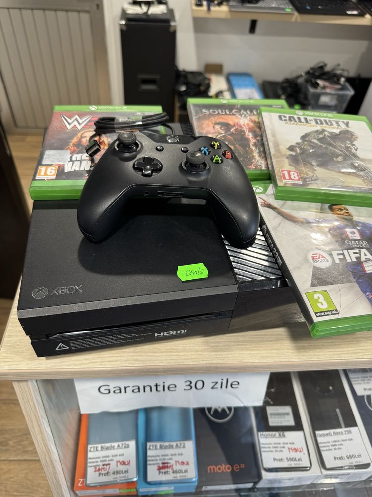 consola Xbox One 500gb  Fifa 2023 + jocuri