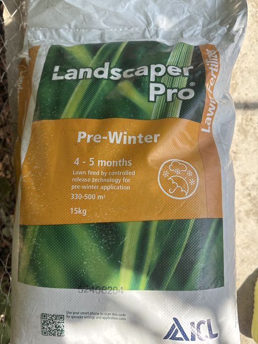 Landscaper Pro (ingrasamant gazon)
