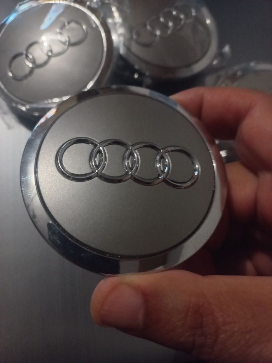 AUDI - Set 4 capace pentru jante aliaj
