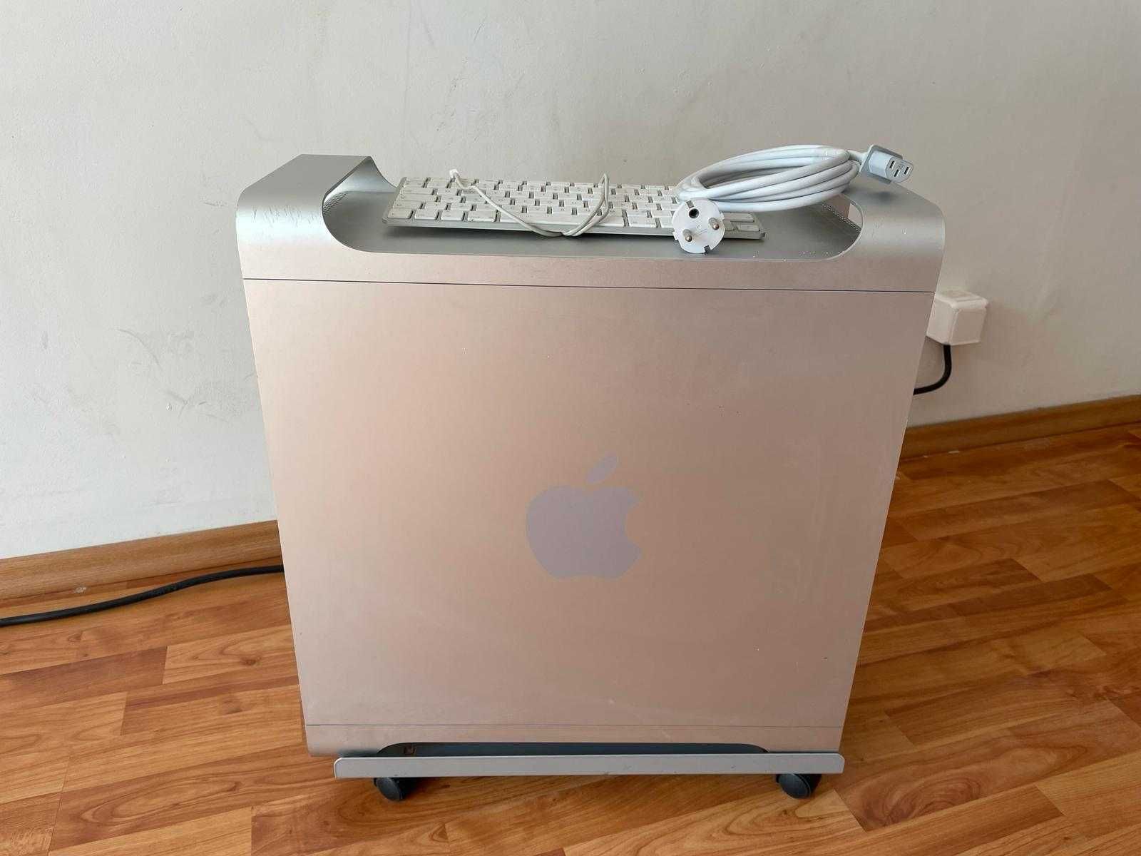 Mac PRO prima generatie, Mid 2010 + monitor Apple 24” + accesorii