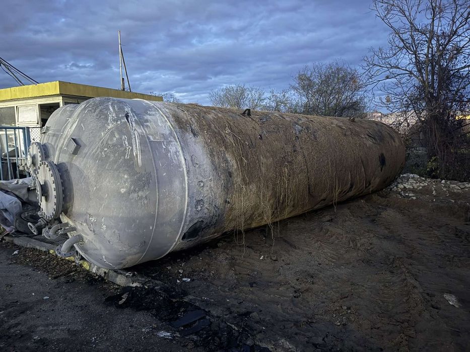 Цистерни дебелостенни 2бр