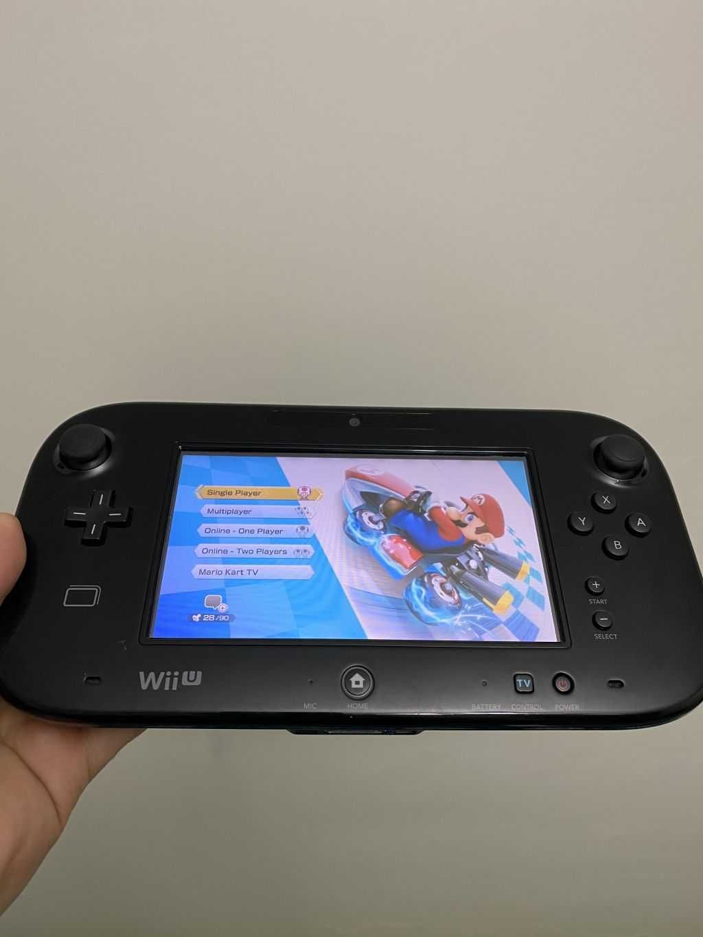 Nintendo WII U modat cu peste 60 jocuri cu Mario,Zelda,Yoshi,Minecraft