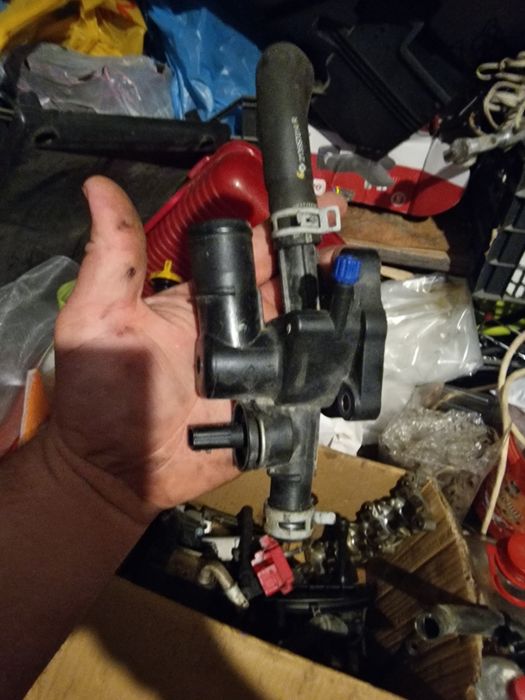 Piese motor logan 1.0 sce