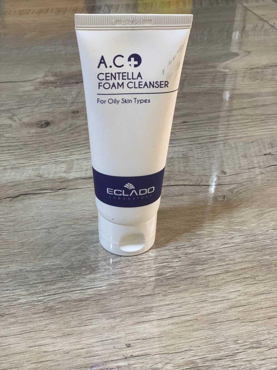 Eclado A.C+  yuzni yuvish kopigi. Eclado A.C+ пенка для умывания