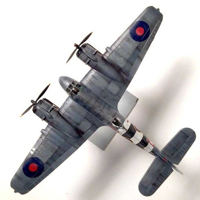 конструктор модель самолёта бомбардировщик Бофайтер 1/72 Англия!