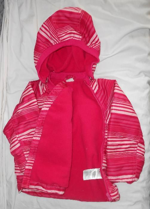 Vand geaca primavara/toamna H&M