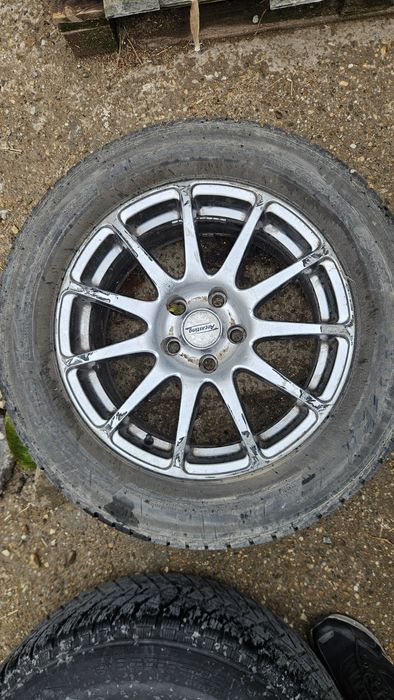 4бр 200лв гуми с джанти Arcasting