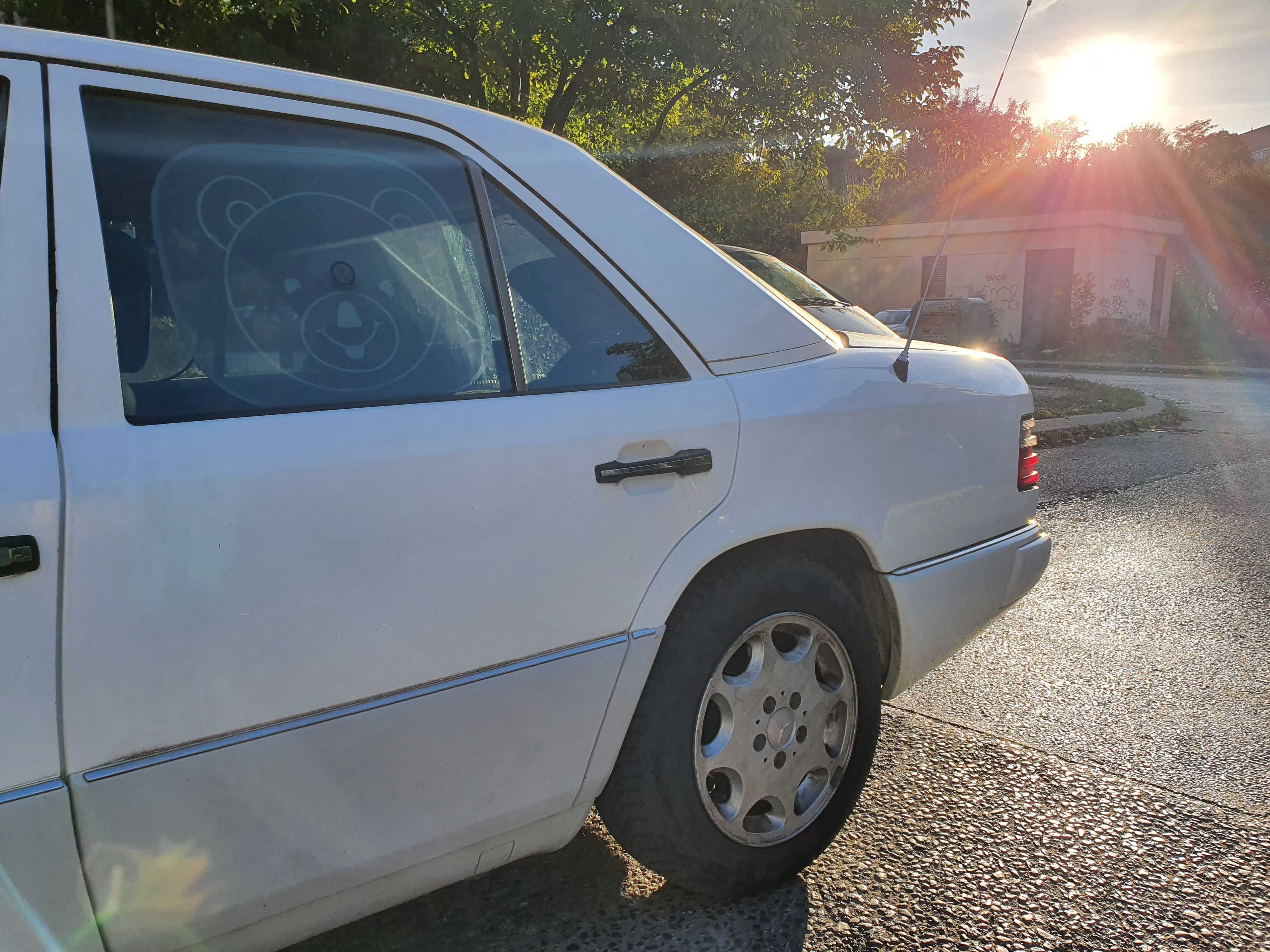 Mercedes w124 e200