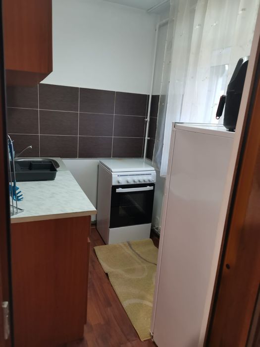 Garsoniera de închiriat