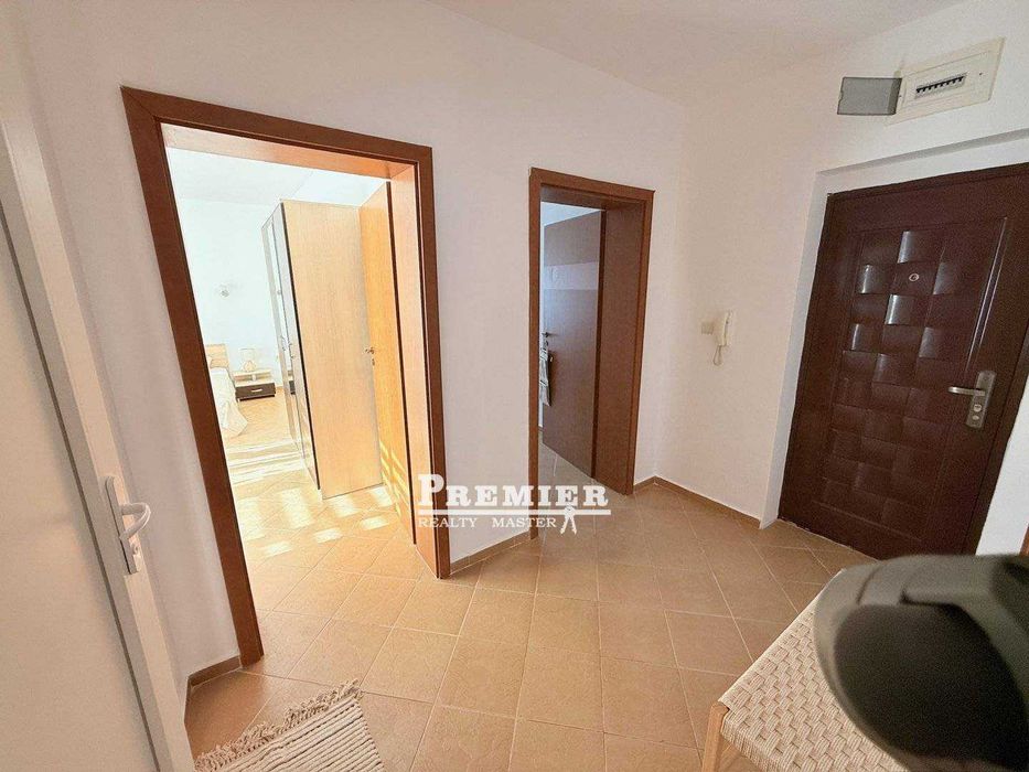 Продава се Тристаен апартамент в Бургас, Акациите - 84 кв.м за 1167 €/кв.м - Снимка #12