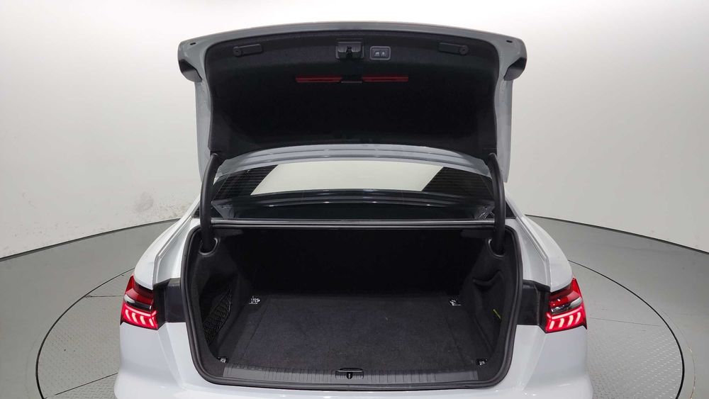 Audi A6 40 TDI Quattro Premium   19