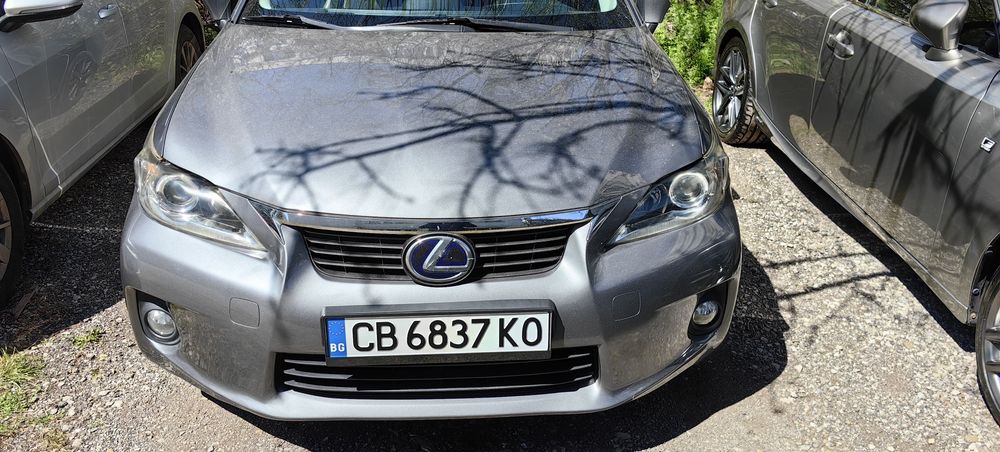 Предна броня за ЛЕКСУС СТ200Н.