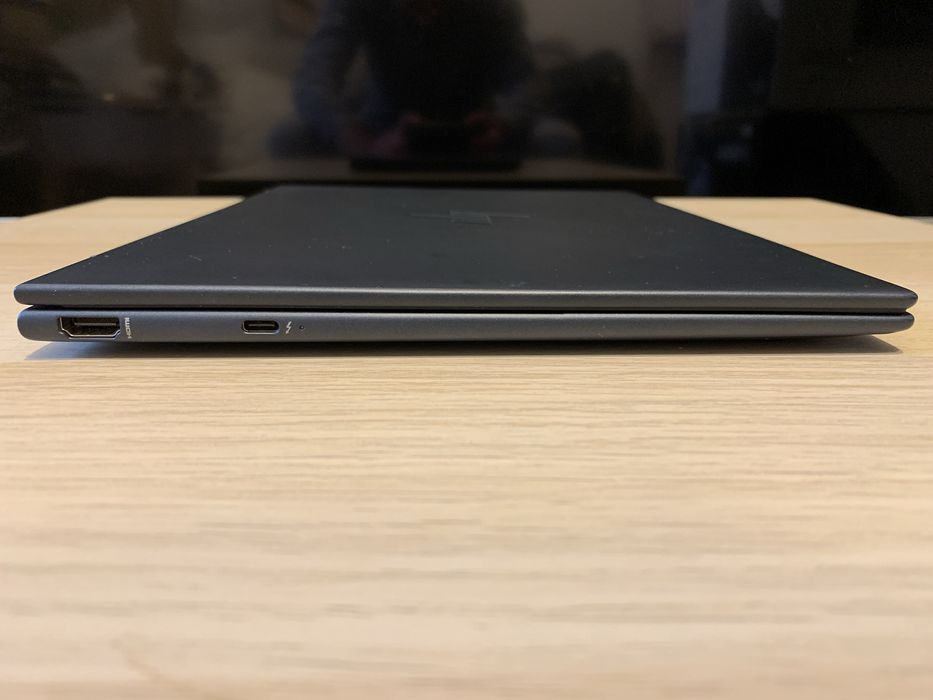 HP Elite Dragonfly G3 - i7 / 32GB RAM / 1TB SSD NVME / WIN11 / 0.99kg