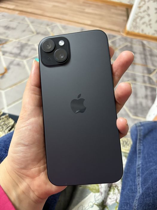 Продам iphone 15 plus