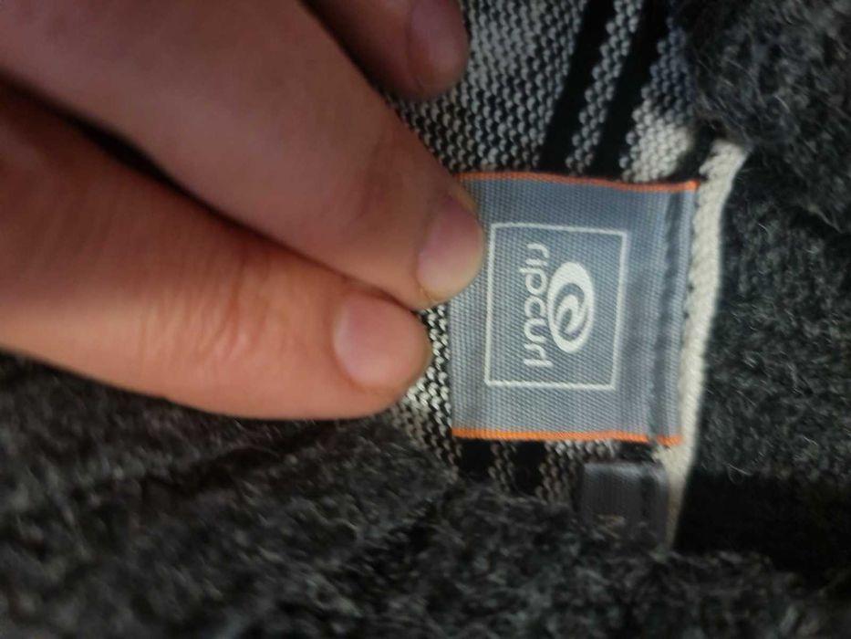 оригинален пуловер/jumper ripcurl