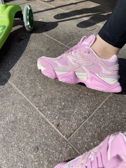 Adidasi Pink new balance 9060, OVERDYE 38 editie limitata, roz