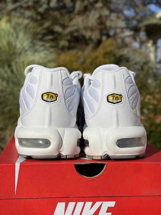 #DISCOUNT# Nike Air Max Plus Tn Triple White Editie Limitata