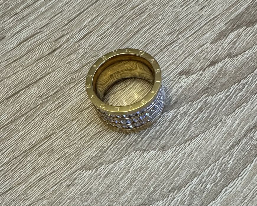 Нови Пръстени в златист и сребрист цвят