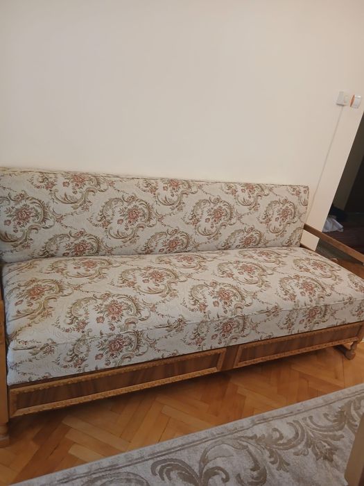 Vand mobila second