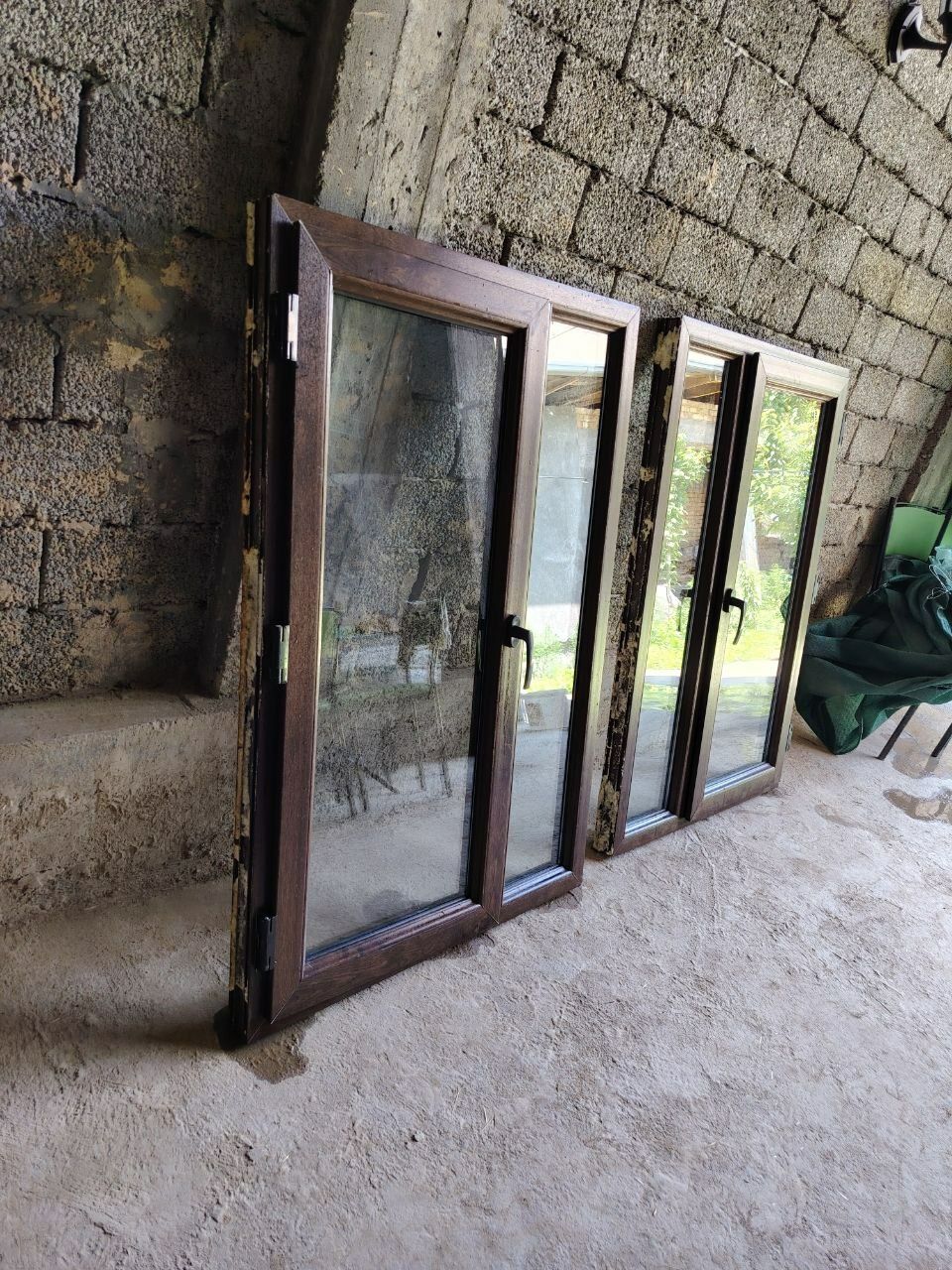 Продаются пластиковые рамы.