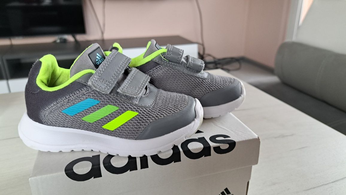 Детски обувки Adidas Tensaur Run 2.0