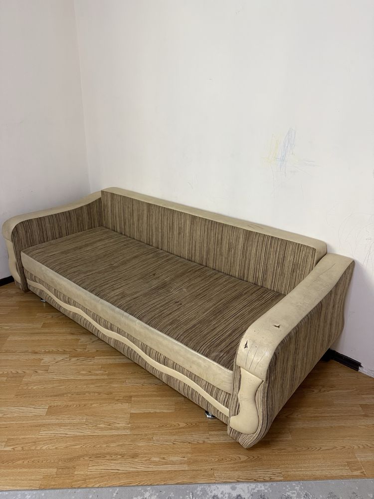 Продается раскладной диван