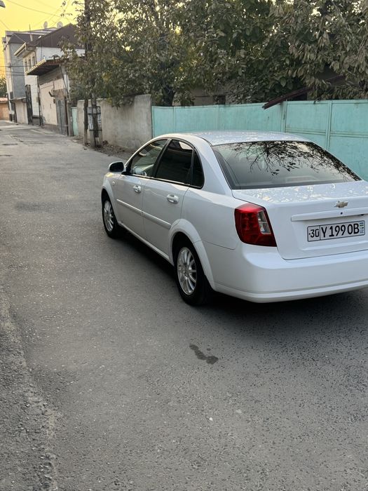 Продаётся Ласетти