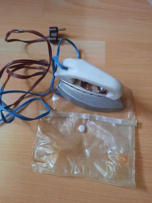 Vand obiecte electrocasnice si foto vechi