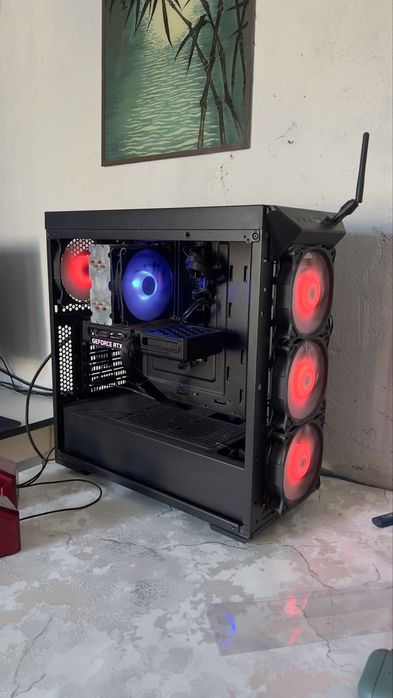 Konpyuter rtx s manitorom