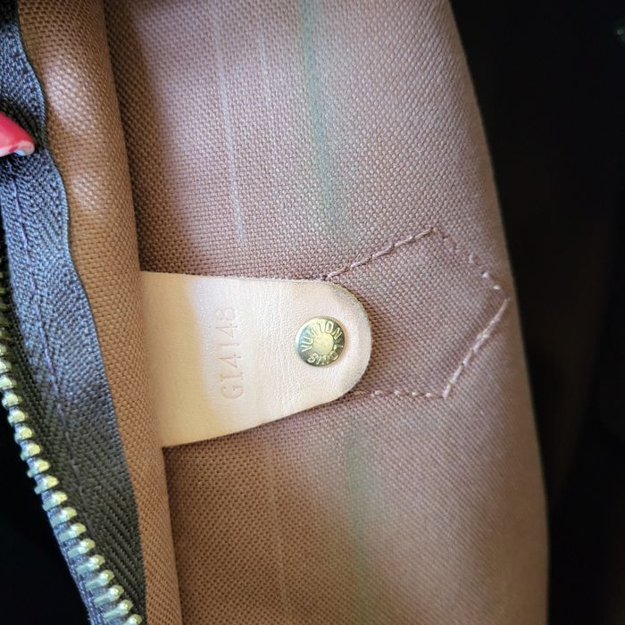 Оригинална дамска чанта Louis Vuitton All In