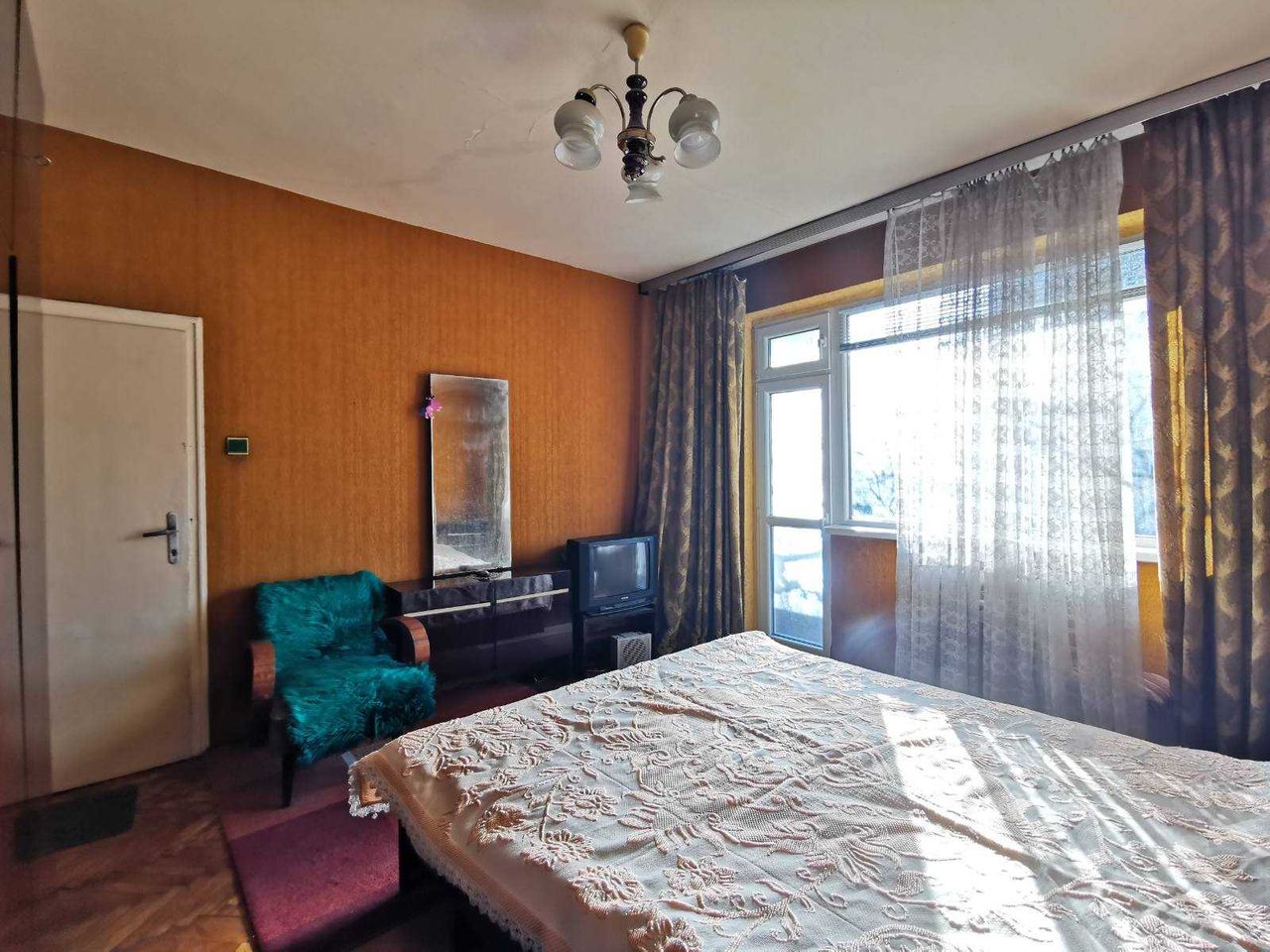 Продава се Тристаен апартамент в Русе, Алеи Възраждане - 85 кв.м за 1636 €/кв.м - Снимка #6