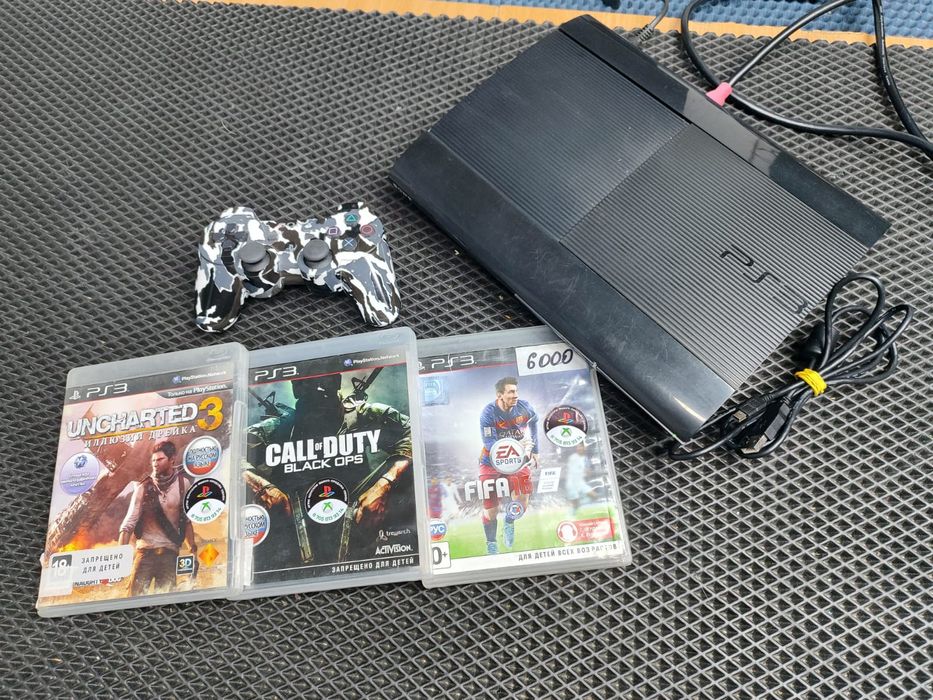 PS3  SUPER slim 500Gb+3 игры/отличное состояние/все работает ТИХО/ред