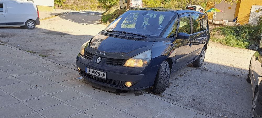 Продавам Renault espace 4 2.2