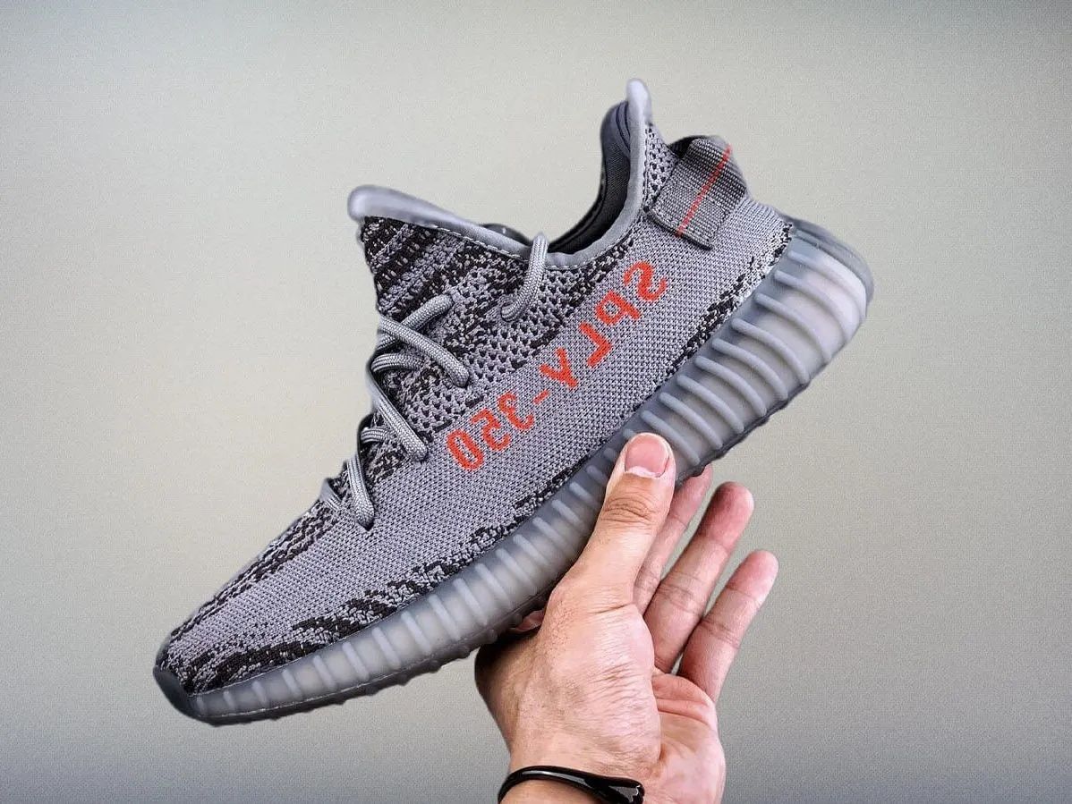 Yeezy 350v2 Beluga 2.0