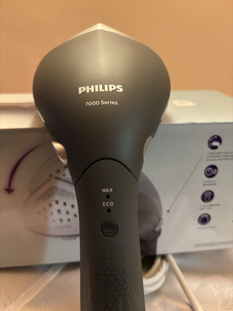 Philips handheld steamer/ютия