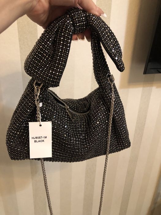 Вечерняя сумочка со стразами 16000т