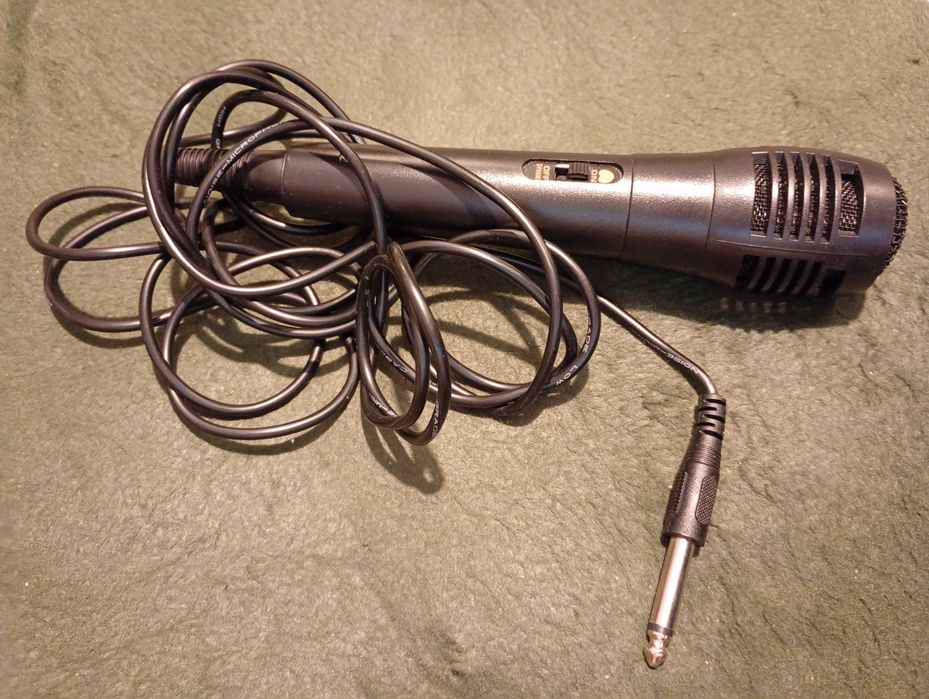 Неупотребявана MI-MIC Караоке колона диско-куб с микрофон и Bluetooth