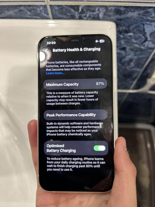 Ай фон 14,перфектен